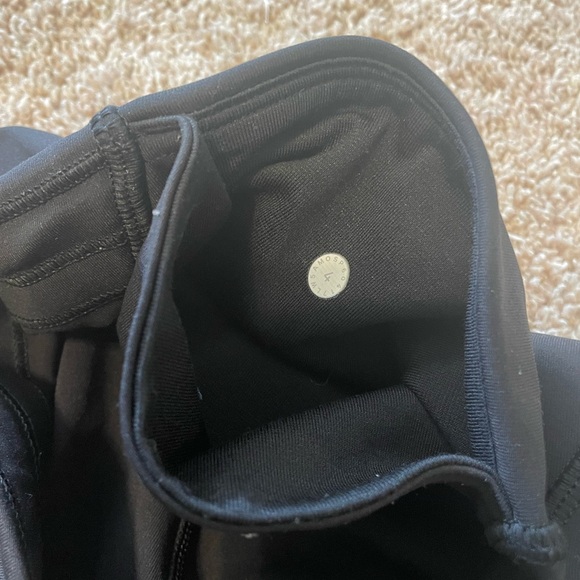 Lululemon Black Mesh Train Times 7/8 Leggings - Picture 4 of 6